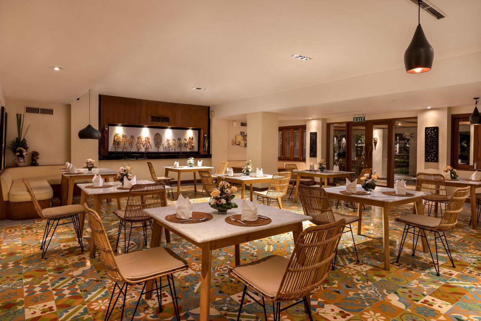 Prama Sanur Beach Bali Εξωτερικό φωτογραφία The restaurant at the hotel