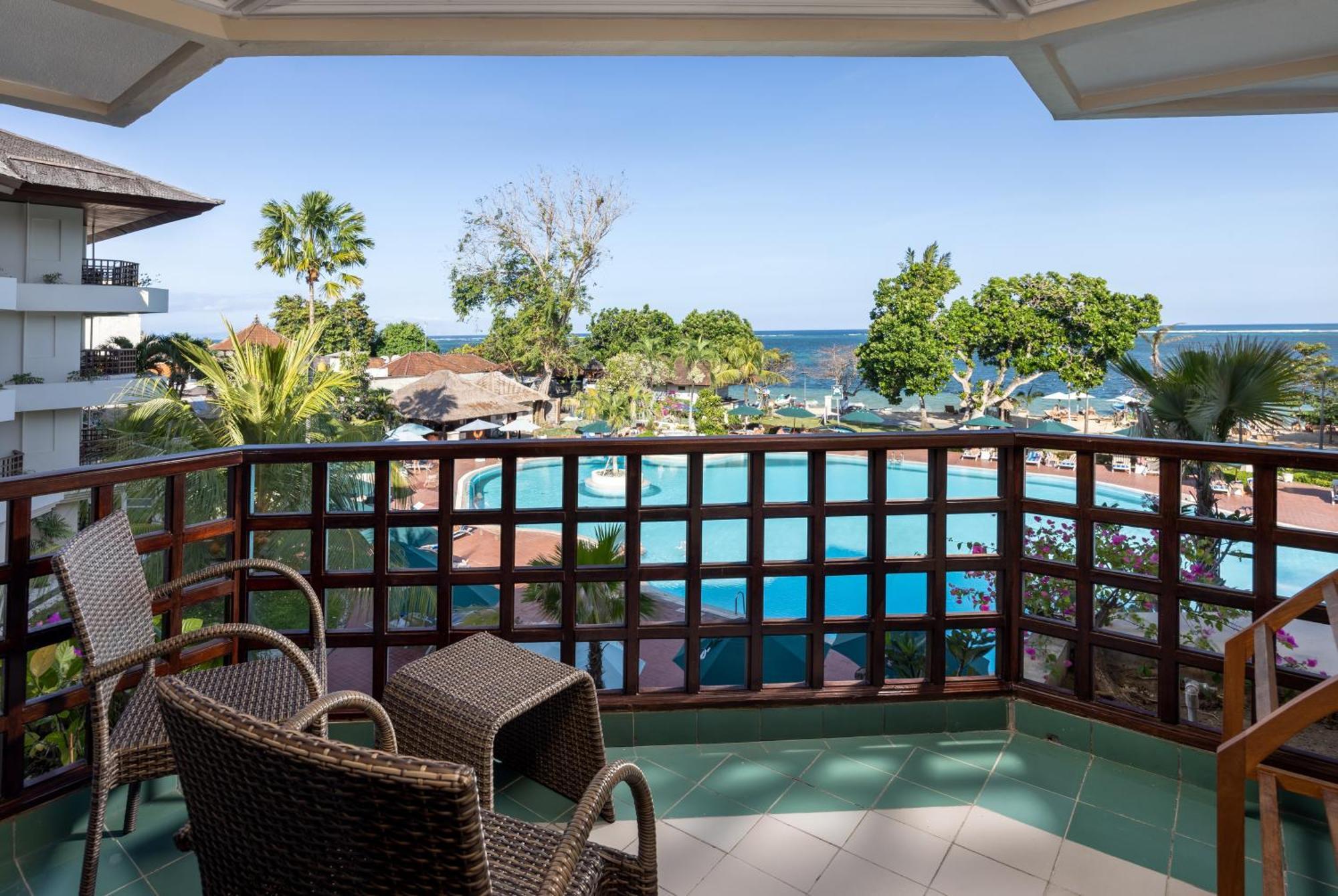 Prama Sanur Beach Bali Εξωτερικό φωτογραφία Balcony of a hotel room